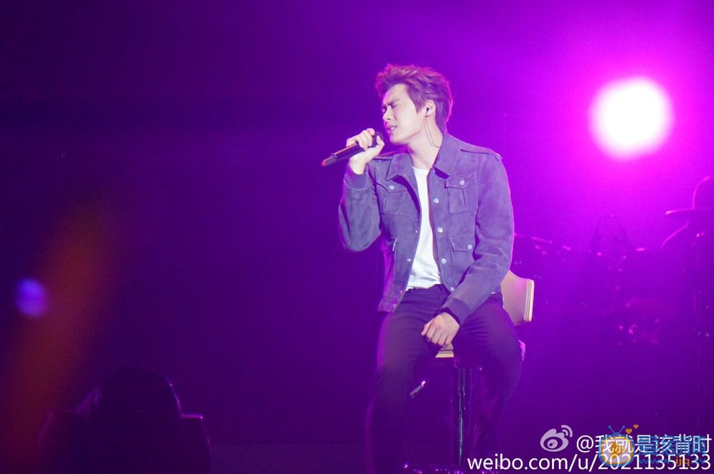 李易峰演唱会图片 李易峰高清写真_李易峰高清剧照