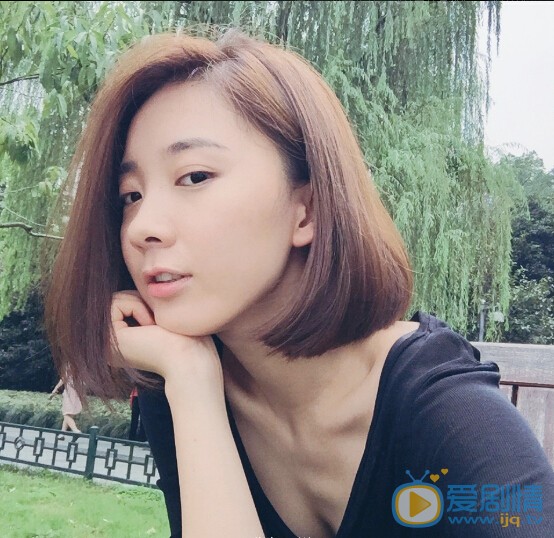 父亲的身份徐丹妮是谁扮演的？徐丹妮的扮演者朱颜曼滋个人资料简介及生活写真照欣赏