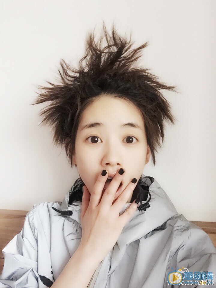 刘雅瑟搞怪照 刘雅瑟高清写真_刘雅瑟高清剧照
