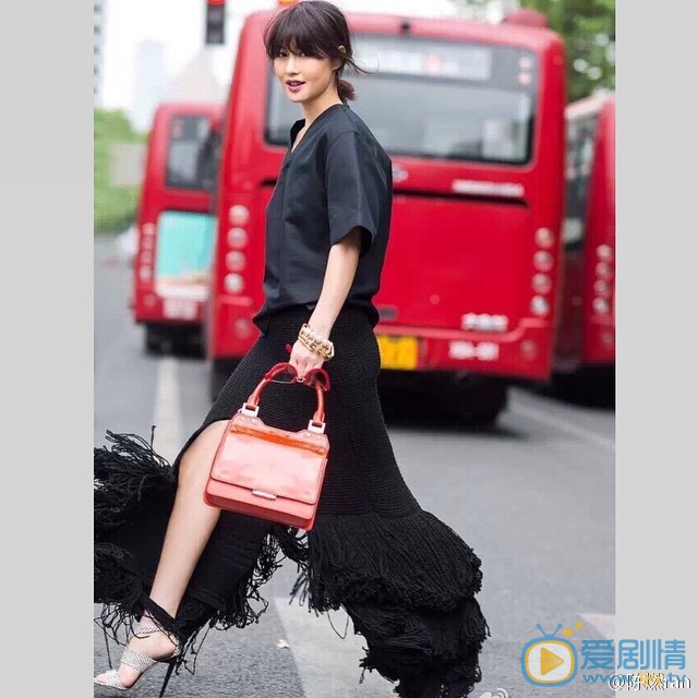 陈燃街拍潮服照 陈燃高清写真_陈燃高清剧照
