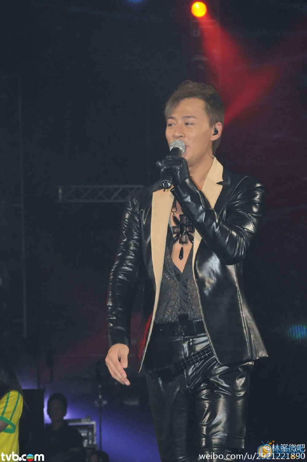 林峯演唱会造型 林峯高清写真_林峯高清剧照