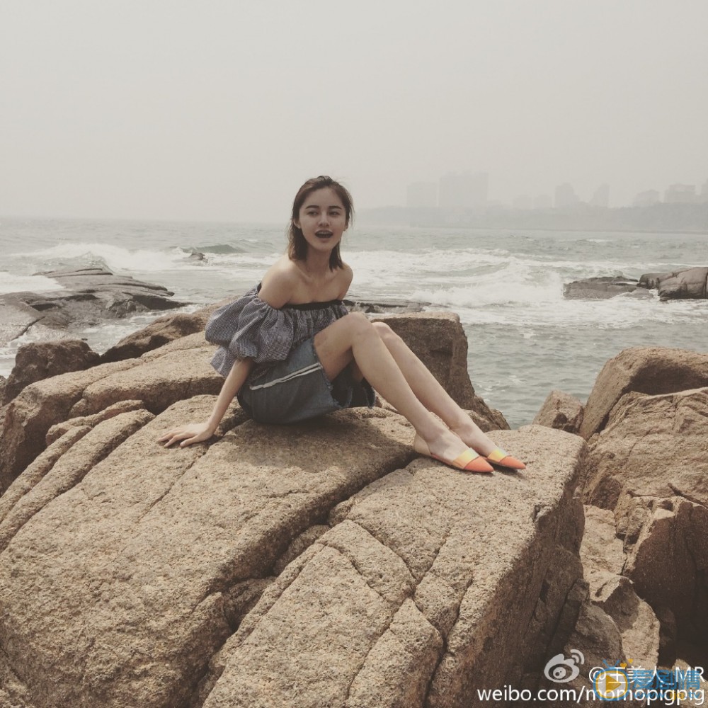 王美人旅行照 王美人高清写真_王美人高清剧照