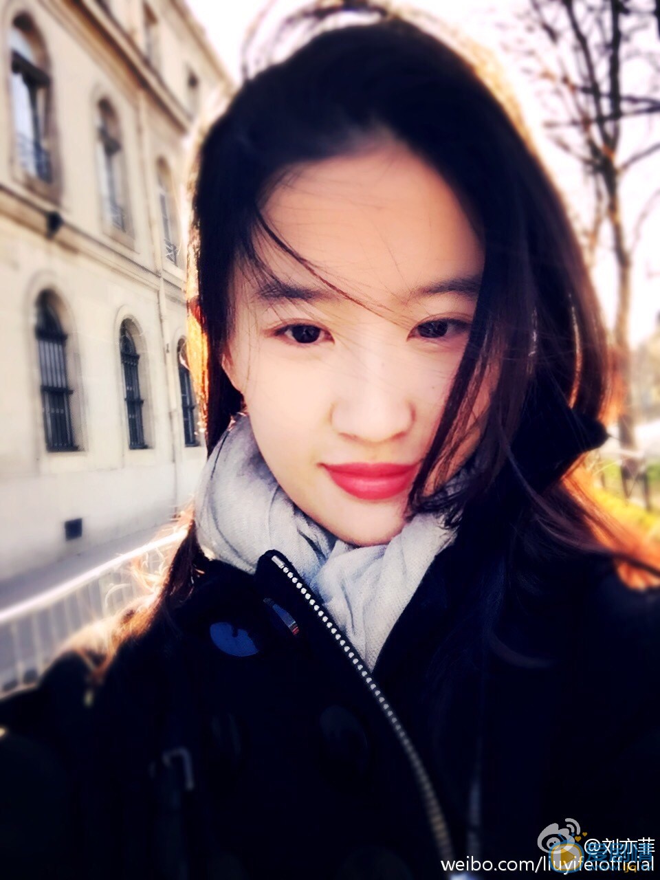 刘亦菲生活自拍照 刘亦菲高清写真_刘亦菲高清剧照