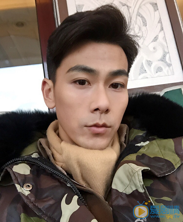戴向宇生活照 戴向宇高清写真_戴向宇高清剧照