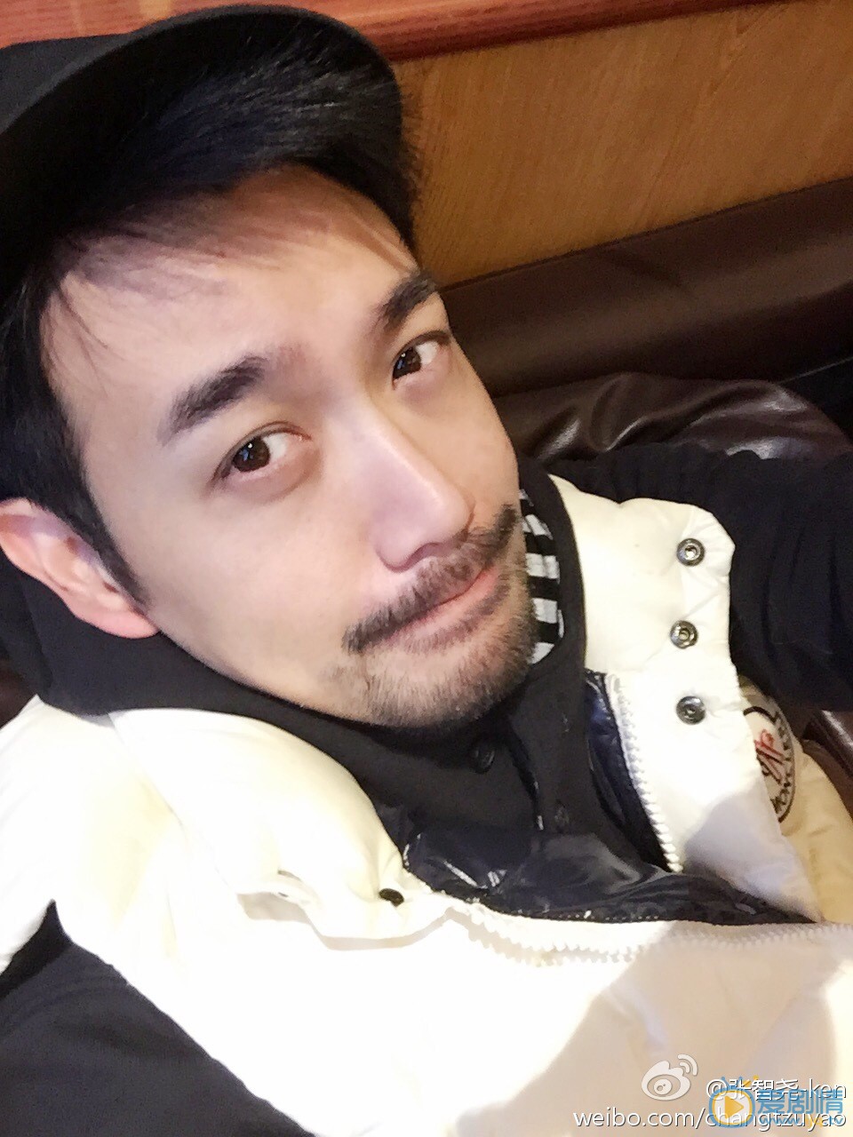 张智尧卖萌表情包 张智尧高清写真_张智尧高清剧照