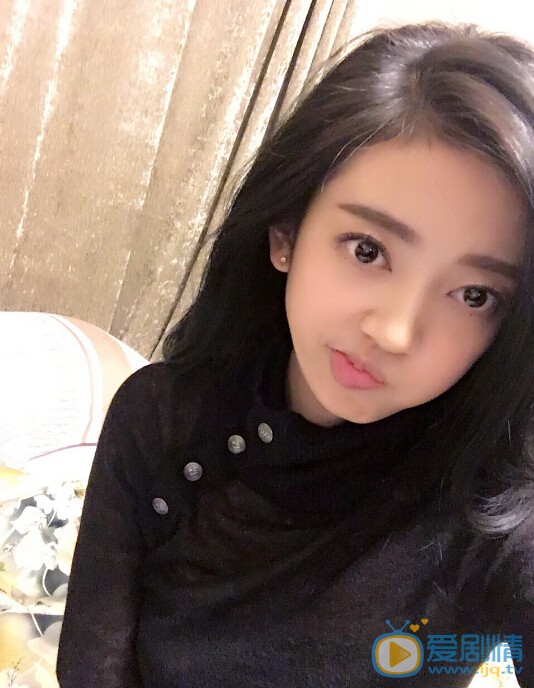 何瑞贤生活照 何瑞贤个人资料介绍简介何瑞贤高清照片