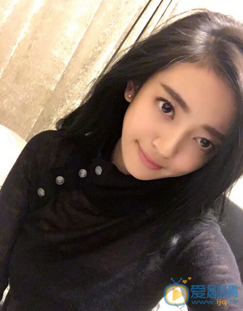何瑞贤生活照 何瑞贤个人资料介绍简介何瑞贤高清照片