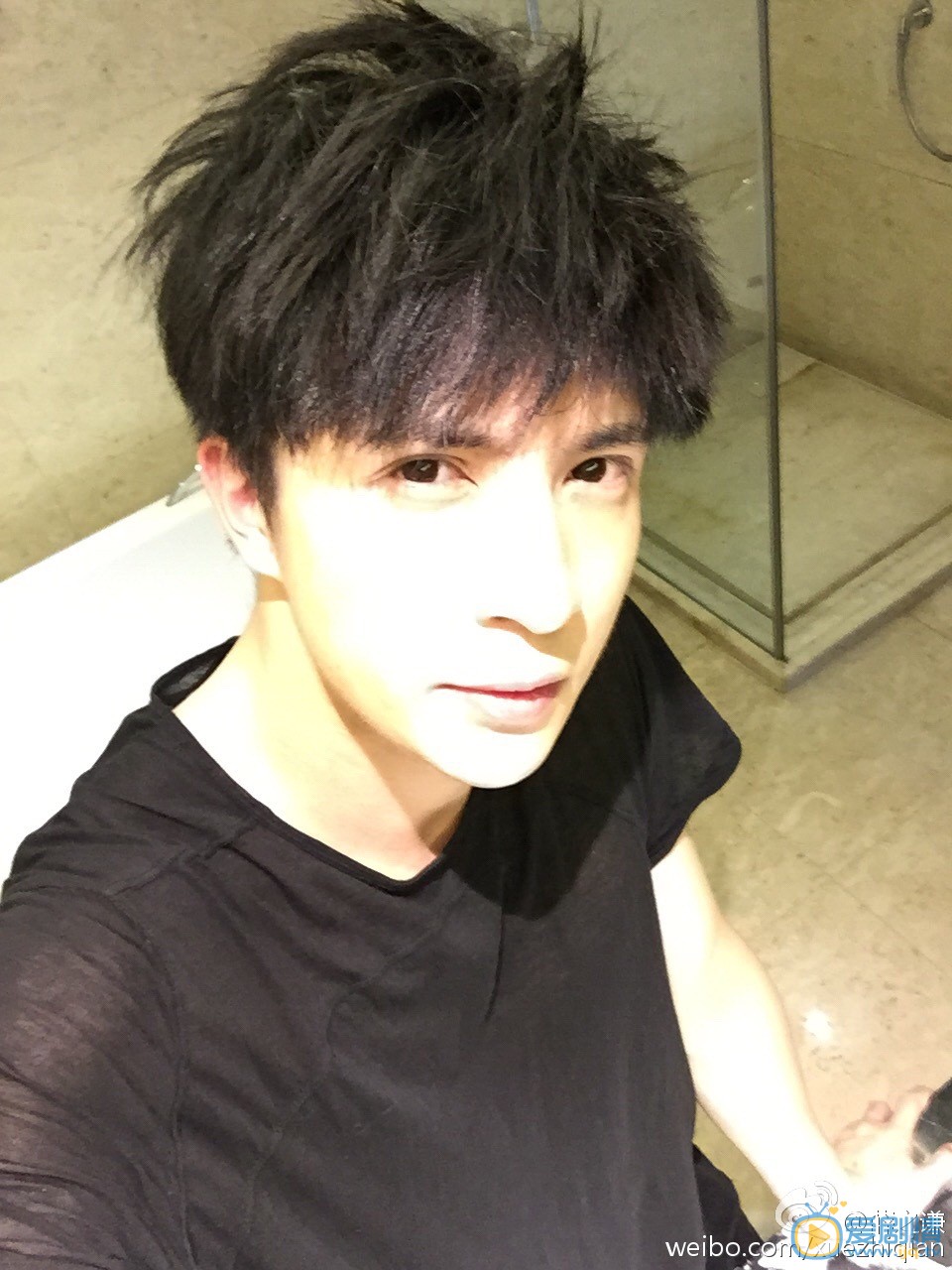 薛之谦生活照 薛之谦高清写真_薛之谦高清剧照