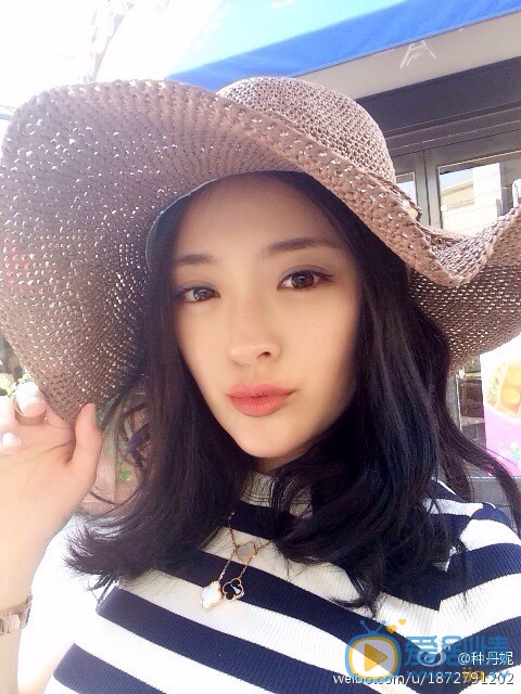 种丹妮搞怪卖萌照 种丹妮高清写真_种丹妮高清剧照