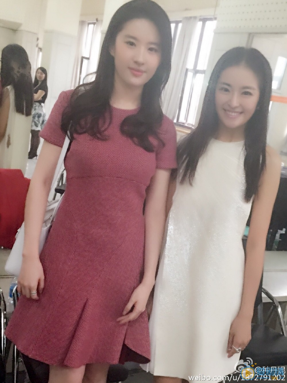 种丹妮明星合照 种丹妮高清写真_种丹妮高清剧照