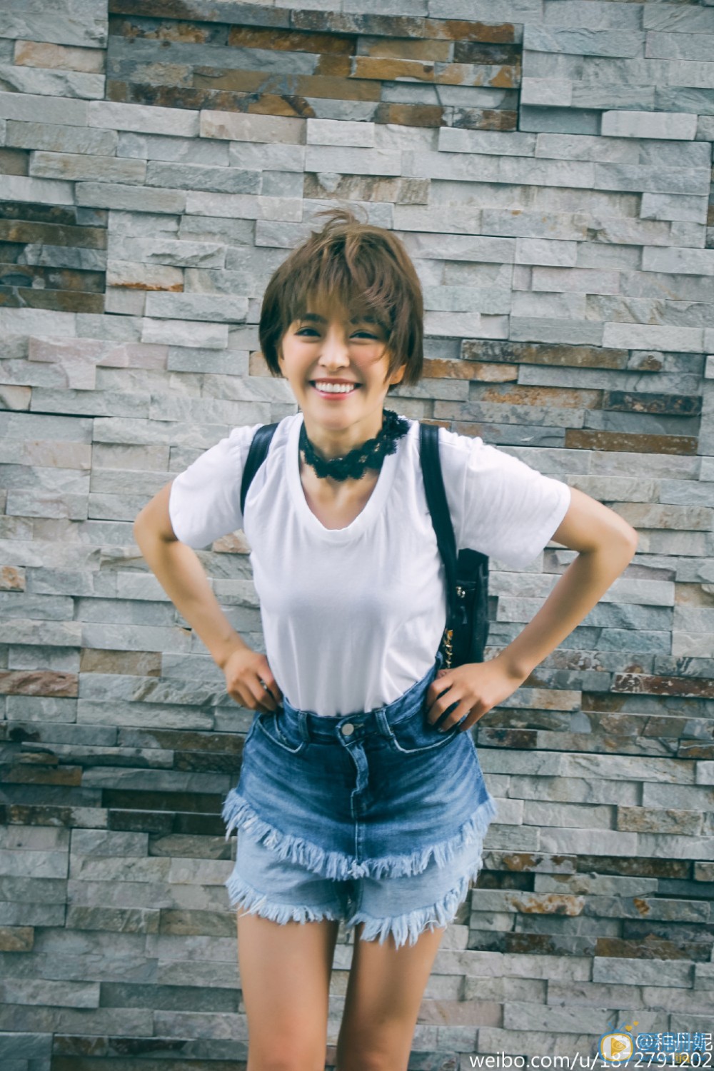 种丹妮随性街拍 种丹妮高清写真_种丹妮高清剧照