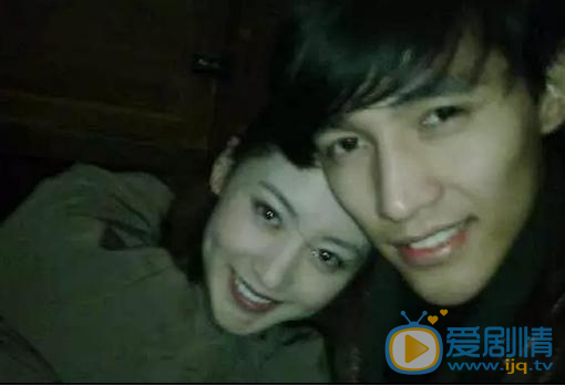 张天爱李子峰婚纱照   张天爱结过婚吗？张天爱老公是谁？张天爱前男友李子峰曝光