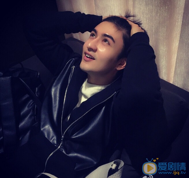 米热生活照 米热个人资料介绍简介米热高清照片