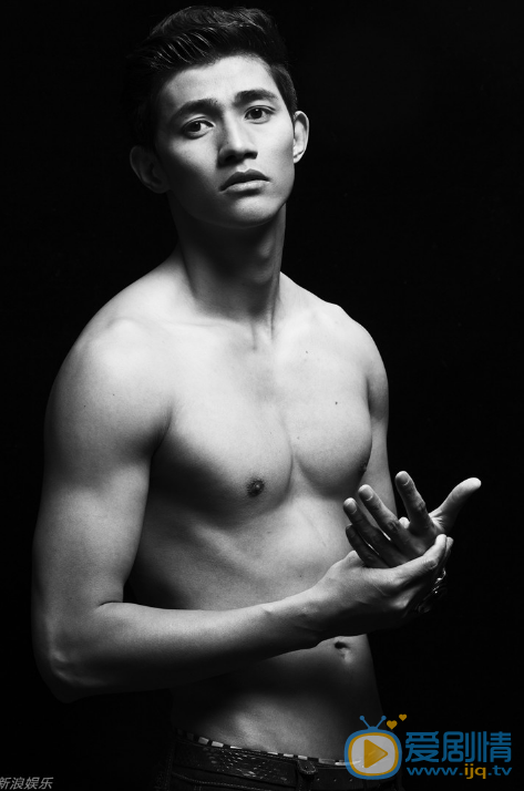 李子峰性感写真 李子峰高清写真_李子峰高清剧照