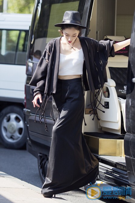 阚清子休闲写真 阚清子个人资料介绍简介阚清子个人写真