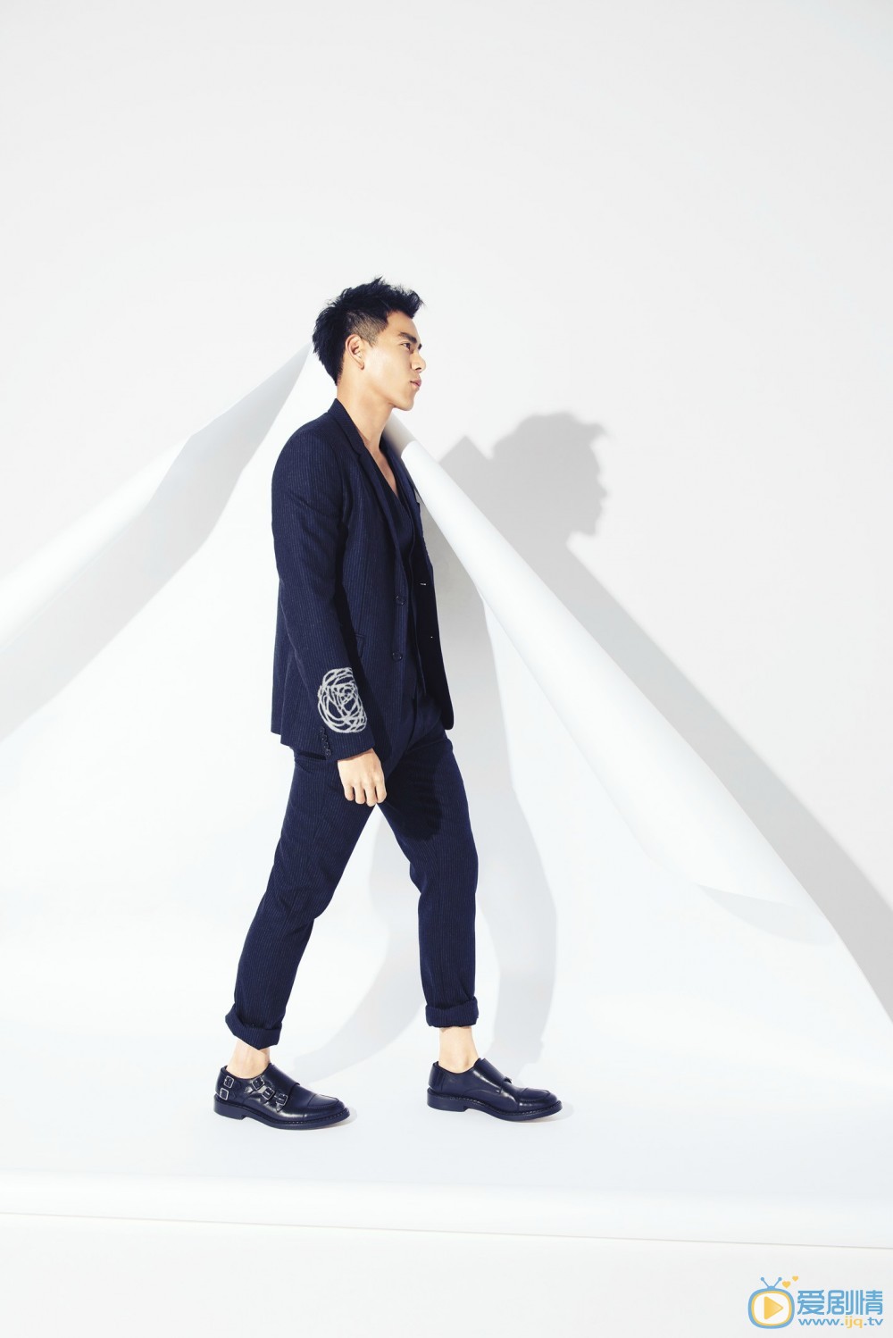 彭于晏杂志写真 彭于晏高清写真_彭于晏高清剧照