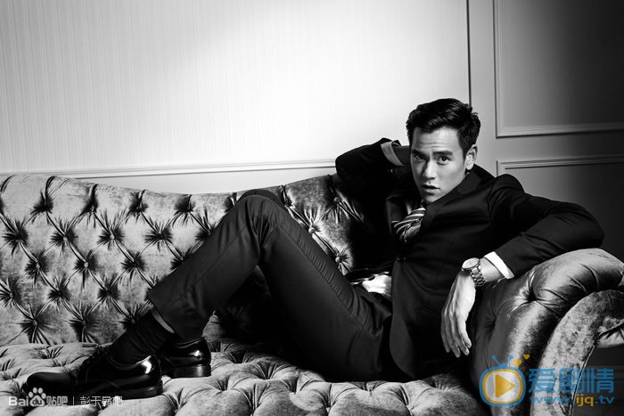 彭于晏黑白写真 彭于晏高清写真_彭于晏高清剧照