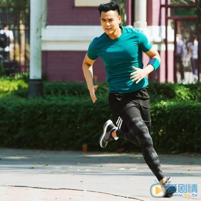 彭于晏广告代言照 彭于晏高清写真_彭于晏高清剧照