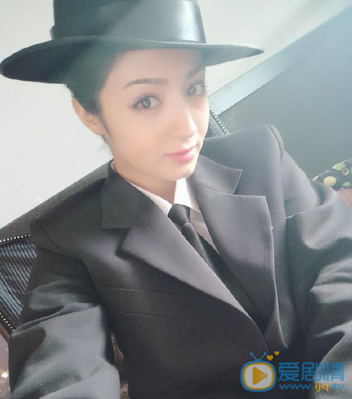 麦迪娜《热血》剧照 麦迪娜高清写真_麦迪娜高清剧照