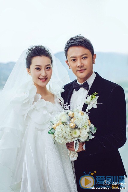 印小天和哈琳娜结婚照 印小天高清写真_印小天高清剧照