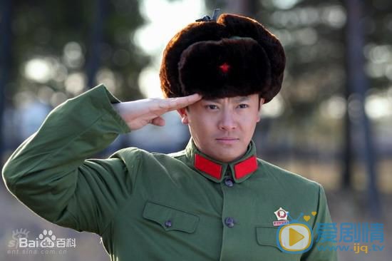 印小天军装照 印小天高清写真_印小天高清剧照