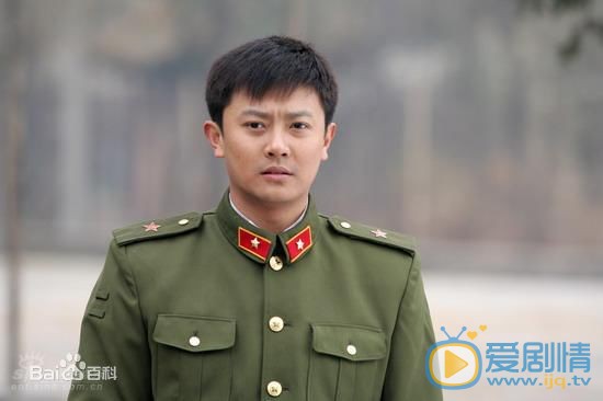 印小天军装照 印小天高清写真_印小天高清剧照