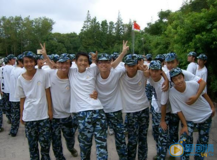 李佳航大学生活照 李佳航高清写真_李佳航高清剧照