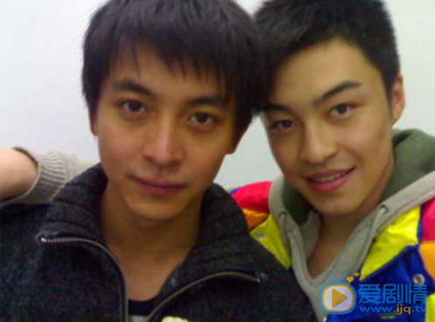 李佳航大学生活照 李佳航高清写真_李佳航高清剧照
