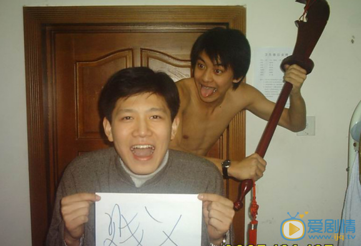 李佳航大学生活照 李佳航高清写真_李佳航高清剧照