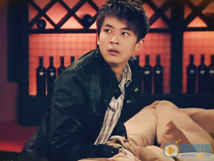 李佳航爱情公寓剧照 李佳航高清写真_李佳航高清剧照