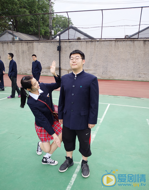 关晓彤毕业照 关晓彤高清写真_关晓彤高清剧照