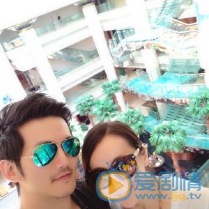 戴君竹夫妻照 戴君竹高清写真_戴君竹高清剧照