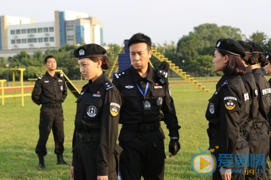 金美伶警花与警犬剧照 金美伶高清写真_金美伶高清剧照