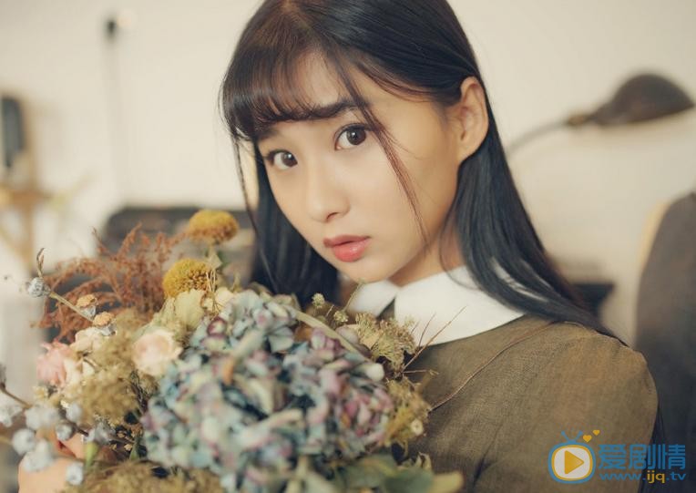 戚蓝尹清新文艺写真 戚蓝尹高清写真_戚蓝尹高清剧照