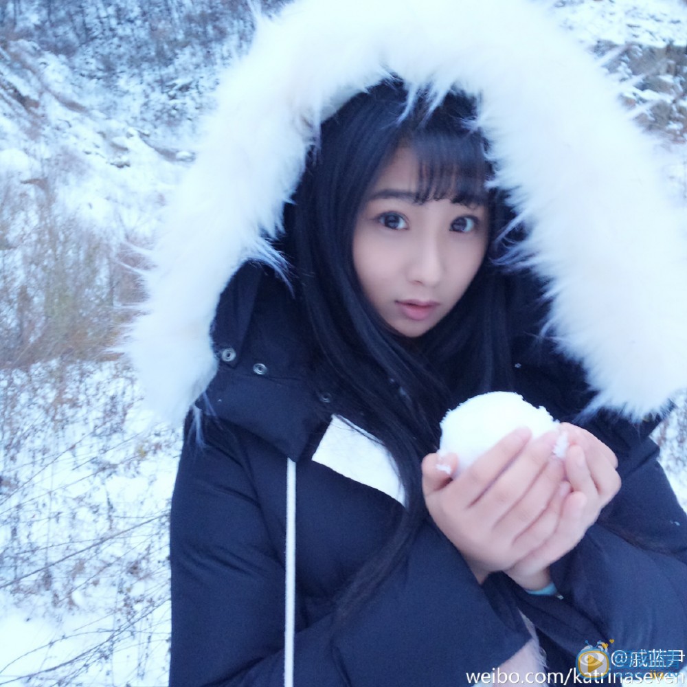 戚蓝尹雪景照 戚蓝尹高清写真_戚蓝尹高清剧照