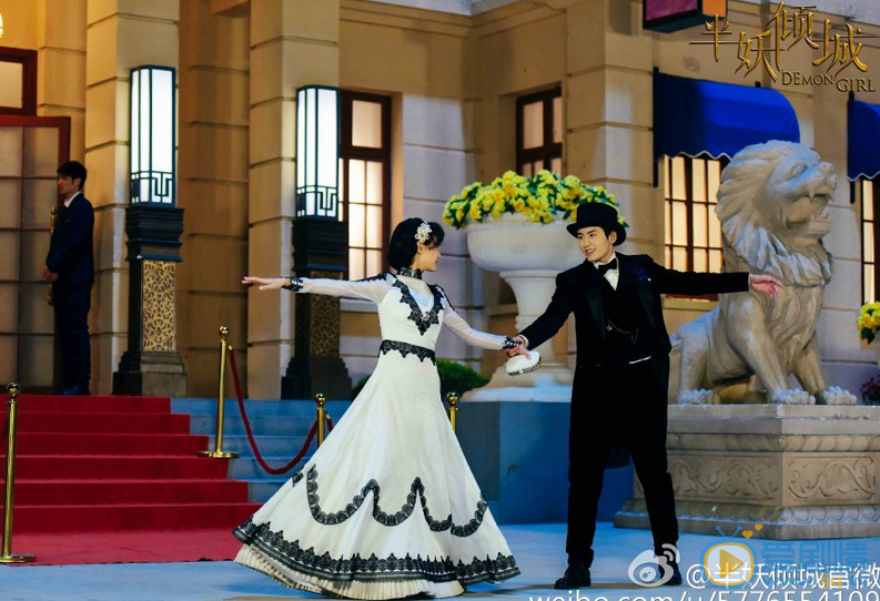 《半妖倾城》明日首播 1-2集精彩抢先看 明夏倾城一见钟情