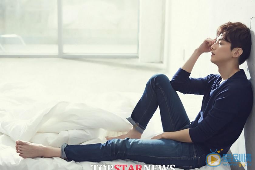 权律写真 权律高清写真_权律高清剧照