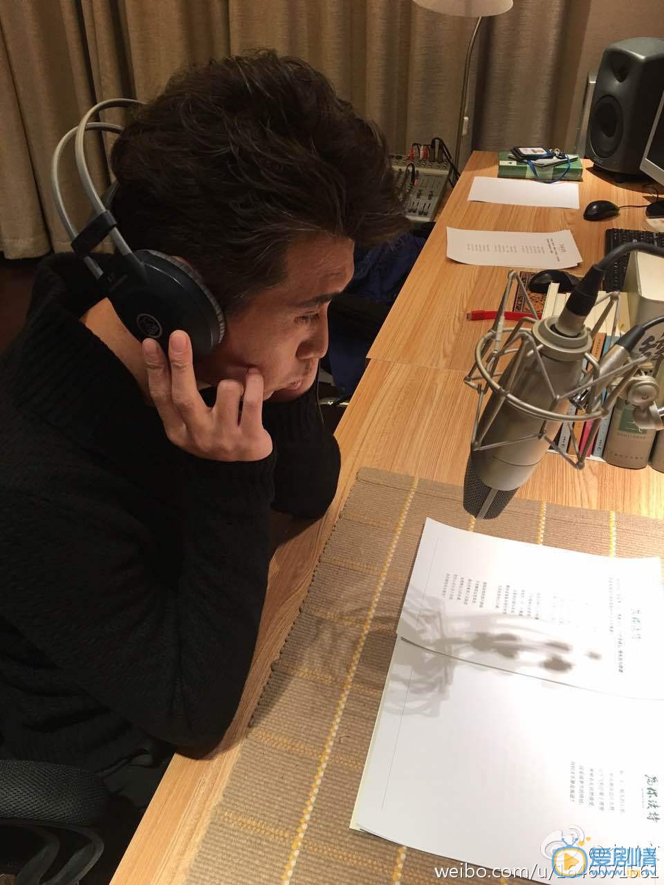 李乃文卖萌表情包 李乃文高清写真_李乃文高清剧照