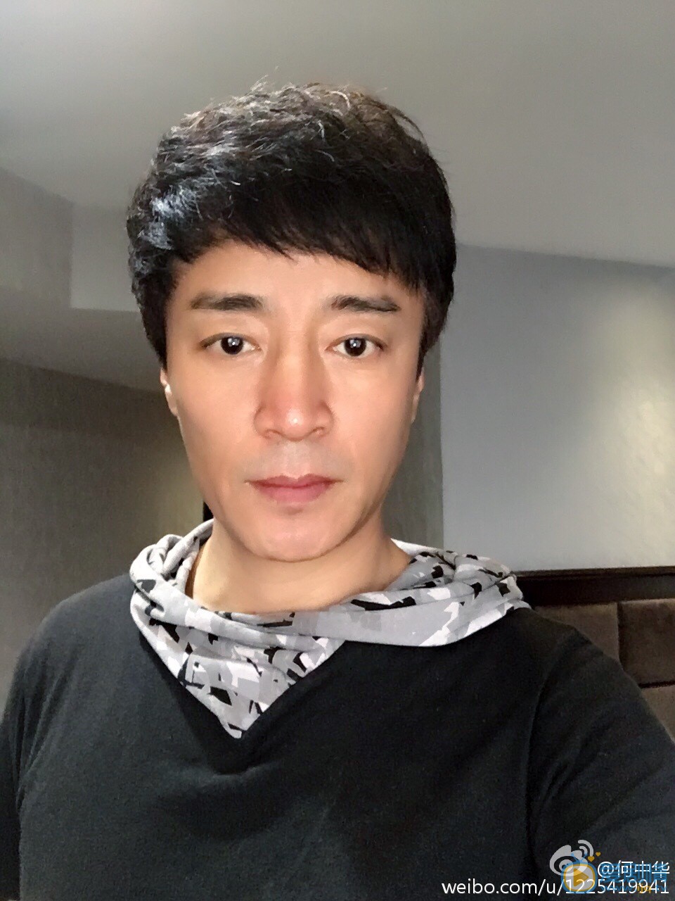 何中华生活照 何中华高清写真_何中华高清剧照