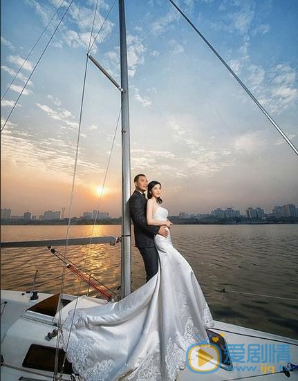黄海冰黄海冰、甄锡结婚照 黄海冰高清写真_黄海冰高清剧照