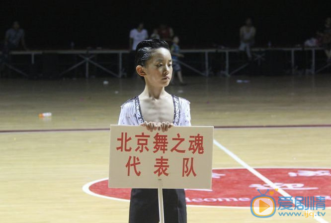 易烊千玺童年照 易烊千玺高清写真_易烊千玺高清剧照