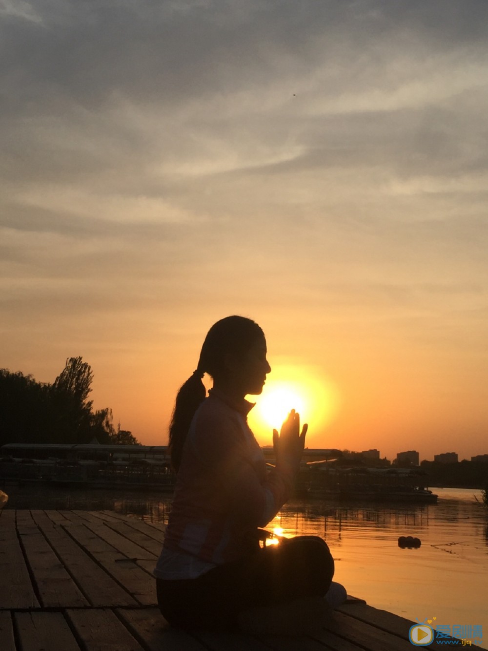 张含韵清纯写真照 张含韵高清写真_张含韵高清剧照