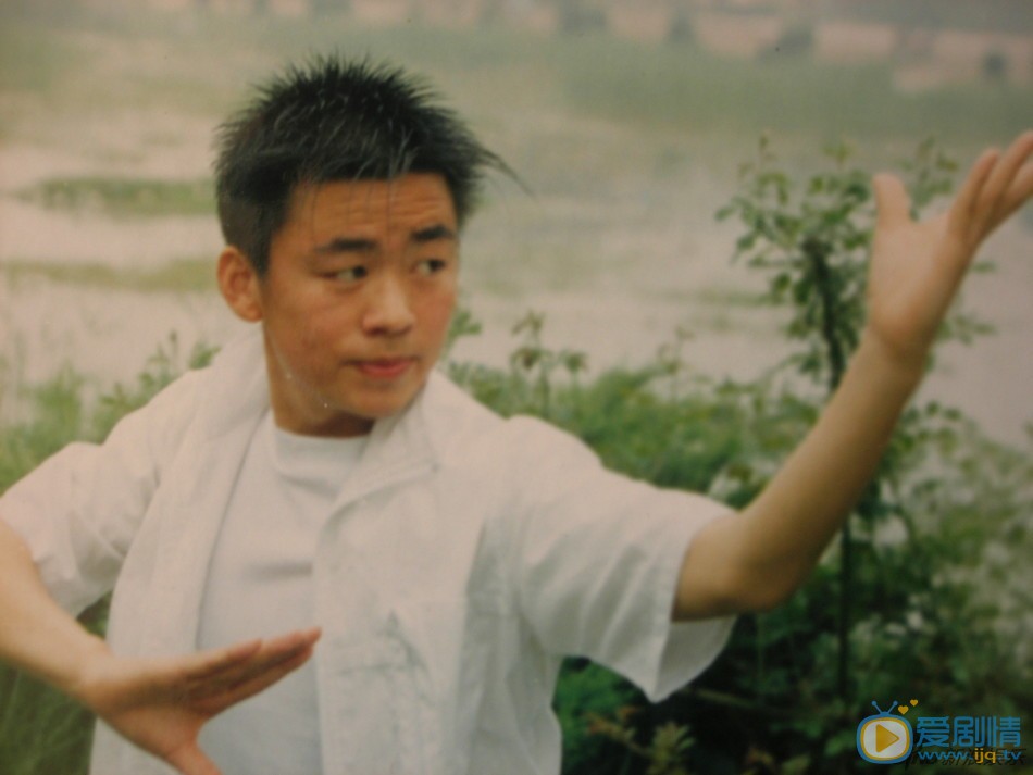 王宝强少林学武 王宝强高清写真_王宝强高清剧照