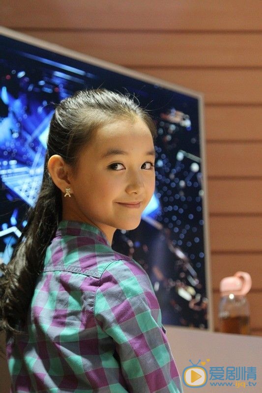 蒋依依《新生代》节目照 蒋依依高清写真_蒋依依高清剧照