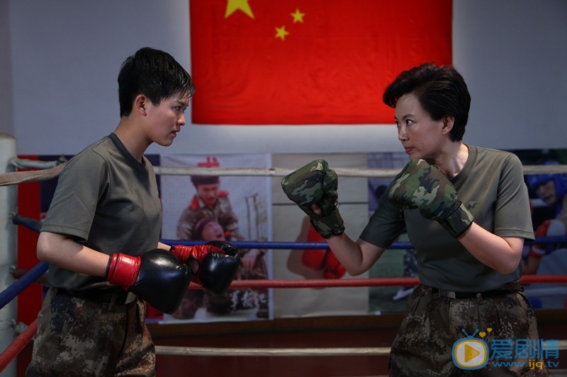 王洋《麻辣女兵》剧照 王洋高清写真_王洋高清剧照