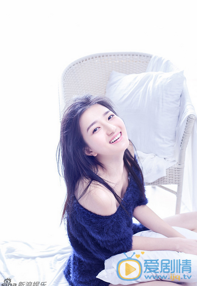 白卉子时尚写真 白卉子高清写真_白卉子高清剧照