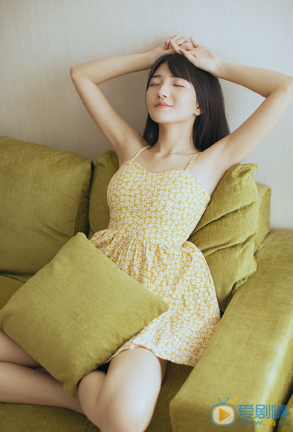 白卉子清新写真 白卉子高清写真_白卉子高清剧照