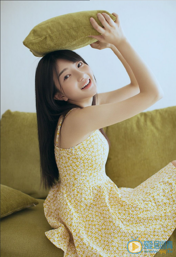 白卉子清新写真 白卉子高清写真_白卉子高清剧照