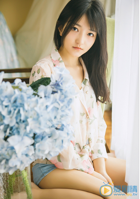 白卉子清新写真 白卉子高清写真_白卉子高清剧照