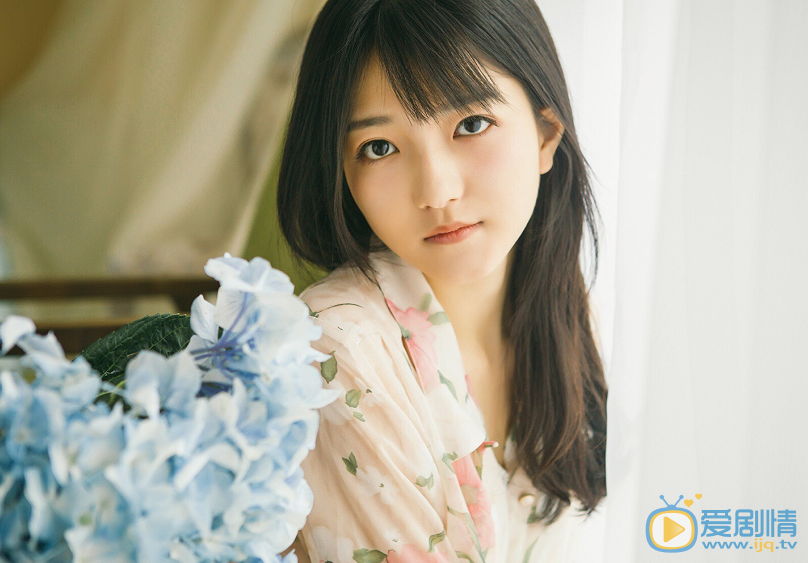 白卉子清新写真 白卉子高清写真_白卉子高清剧照